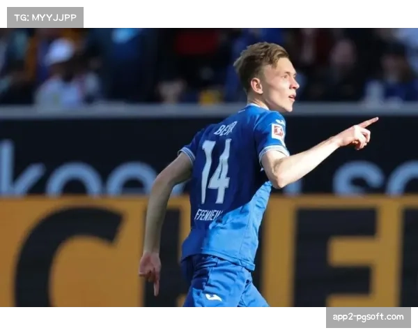 转会动态：多家媒体称，霍芬海姆前锋拜尔已与多特蒙德达成夏季加盟协议